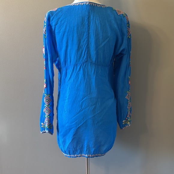 Johnny Was Sheer Blue Floral Embroidered Tie Front Tunic Top - Picture 6 of 14